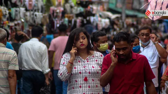 শপিং, Shoping, পুজার শপিং, Puja Shoping, কলকাতা পুজা শপিং, Kolkata Puja shoping, মহামারী, Third Wave covid, কোভিডের তৃতীয় ঢেউ, pandemic 2021 দুর্গাপূজা, Durga puja, দুর্গা, Durga Puja 2021, দুর্গাপূজা ২০২১, Durga, দুর্গাপ্রতিমা, Puja 2021, পুজা ২০২১, Idol Maker, মৃৎশিল্পী, Durga Idol, প্রতিমা শিল্পী, Kumartuli, কুমারটুলি, Durga, দুর্গাপ্রতিমা, kumartuli, West Bengal news, indian express, কলেজ স্ট্রিট, college street, করোনা, corona, corona news, Bangla Khabar, বাংলার খবর, Bangla News Live, বাংলার ব্রেকিং নিউজ, Breaking Bangla News,Bangali news, বাংলায় সর্বশেষ খবর, লেটেস্ট খবর, News in Bengali, Bengali News Today, বাংলা নিউজ, Bengali News, করোনা মহামারী, corona pandemic, Bangla Khabor, কোভিড-১৯, covid, News in Bangla, করোনা ২০২১, corona 2021, 24 Ghanta Bangla News, Bangla News, covid-19