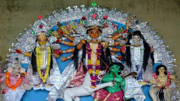 Not immersion in Dashmi, but chanting of invocations, flowing Guskara zamindar house tradition