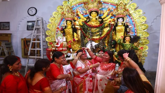 bijoya dashami celebration sindur khela