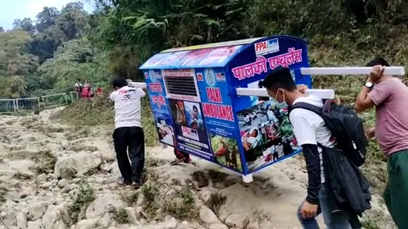 palanquin ambulance boxa alipurduar