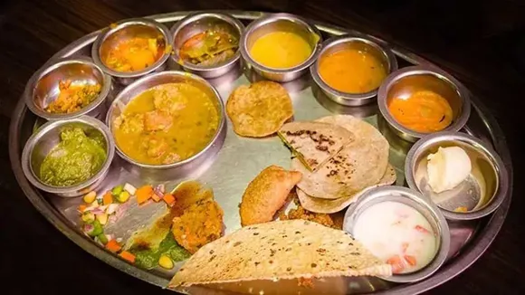 Rs 5 meals