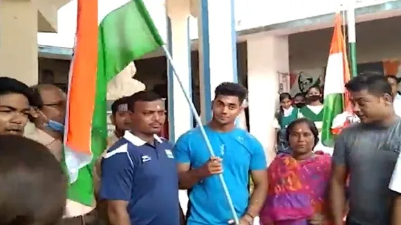 Achinta sheuli