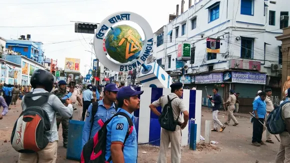 left rally makes huge chaos at burdwan karzon gate area
