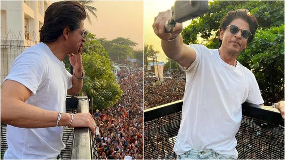 mannat, shah rukh khan, shah rukh khan birthday, shah rukh khan mannat, shah rukh khan birthday celebration, shah rukh khan news, srk birthday, srk, শাহরুখ খান, কিং খান, মন্নত, শাহরুখের জন্মদিন, Indian Express Entertainment news