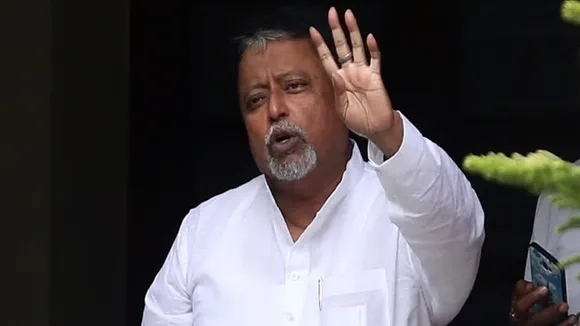 mukul roy again called for change in bengal after going to Delhi , ভোল বদলে বাংলা ফের 'পরিবর্তনে'র ডাক মুকুলের, তৃণমূল যোগে শোনালেন 'চাপ' গল্প