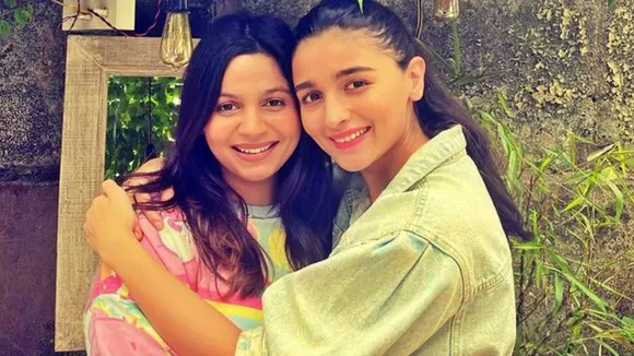 Alia Bhatt, Ranbir Kapoor, Ranbir Alia, Ranbir Alia new apartment, Alia Bhatt new Flat, Alia bhatt address, Alia bhatt sister, Shaheen Bhatt, রণবীর আলিয়া, রণবীর কাপুর, আলিয়া ভাট, আলিয়া ভাটের নতুন ফ্ল্যাট, শাহিন ভাট, শাহিন আলিয়া, কাপুর বাংলো, বলিউডের খবর