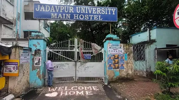 What is the punishment recommended by university internal investigation committee against accused in Jadavpur student death case , যাদবপুরে ব়্যাগিংয়ে ছাত্র মৃত্যুকাণ্ডে অভিযুক্তদের বিরুদ্ধে কী শাস্তির সুপারিশ করল বিশ্ববিদ্যালয়ের অভ্যন্তরীণ তদন্ত কমিটি?