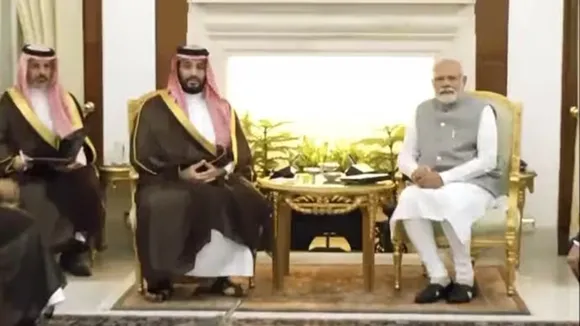 PM Modi,PM Meets Saudi Crown Prince,Mohammed Bin Salman,PM Modi Meets Mohammed Bin Salman,Rashtrapati Bhavan,ceremonial reception,Prime Minister Narendra Modi,National News,National