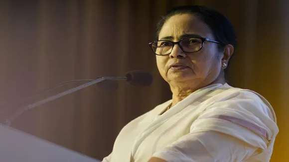 mamata banerjee announces record investment proposal in West Bengal from bgbs , পশ্চিমবঙ্গে ৩ লাখ ৭৬ হাজার ২৮৮ কোটির বিনিয়োগের প্রস্তাব শিল্প সম্মেলন থেকে