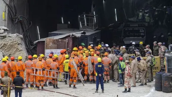 Uttarkashi rescue operation, Uttarkashi rescue latest news, Silkyara-Barkot tunnel collapse, Silkyara-Barkot tunnel news, Silkyara-Barkot tunnel rescue, Silkyara-Barkot tunnel trapped workers, indian express news"