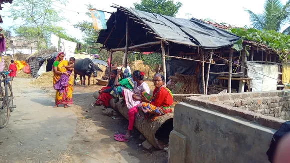 Two cow thieves were allegedly beaten to death in Jaugram of East Burdwan for crime of cow theft , গরু চুরির অপরাধে পূর্ব বর্ধমানের জৌগ্রামে দুই গরু চোরকে পিটিযে খুনের অভিযোগ উঠল