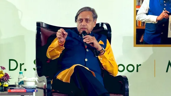 shashi tharoor