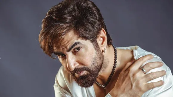 Jeet Bengali actor tollywood introduced his son