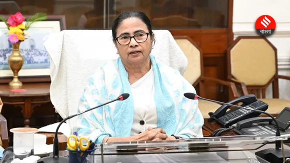 Mamata announces inclusion of Minority, OBC and General category students in the Joggosree Scheme