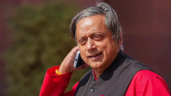shashi tharoor