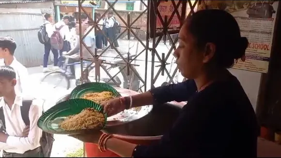 biryani plate only rs 30 malda , মাত্র ৩০ টাকায় বিকোচ্ছে বিরিয়ানি! হাঁড়ি বসালেই নিমেষে উধাও, কোথায়?