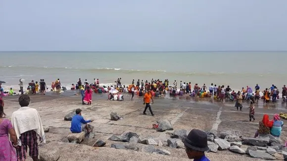 Nulia saved 4 minors from drowning in Digha sea