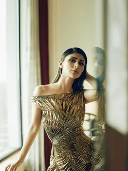 mouni-roy-golden-metal-dress (1)