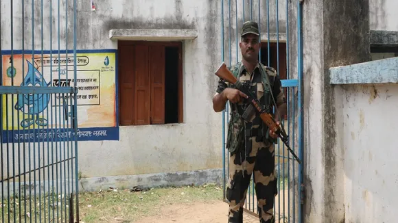 Lok sabha election 2024 central force bsf jawan told voters to maintain peace