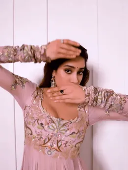 janhvi kapoor (1)