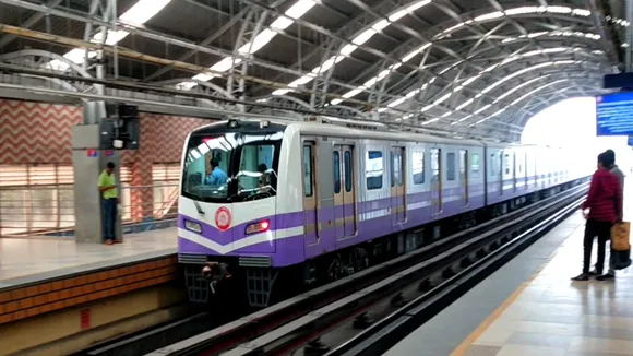 kolkata metro blue line streching last metro time