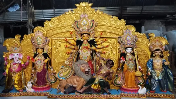 kumartuli, artists mintu paul,