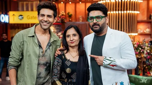 Kartik Aaryan appeared on The Great Indian Kapil Show with mom Mala.