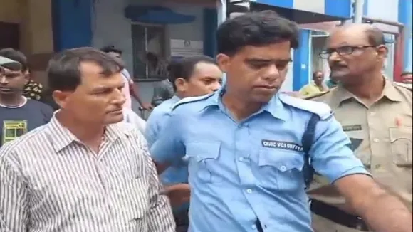 Harassment of doctor at Burdwan Medical College and Hospital, 2 arrested, বর্ধমান মেডিক্যাল কলেজ হাসপাতাল