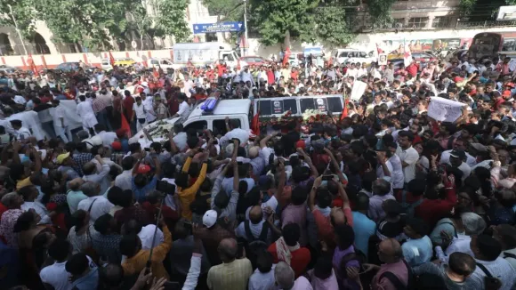 former cm CPM leader Buddhadeb Bhattacharjee, last rites, বুদ্ধদেব ভট্টাচার্যের শেষ যাত্রা, বুদ্ধদেব ভট্টাচার্য