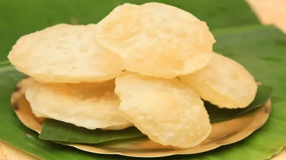 lifestyle oil free poori luchi making recipes used water, তেল ছাড়া লুচি, জল দিয়ে তৈরি লুচি