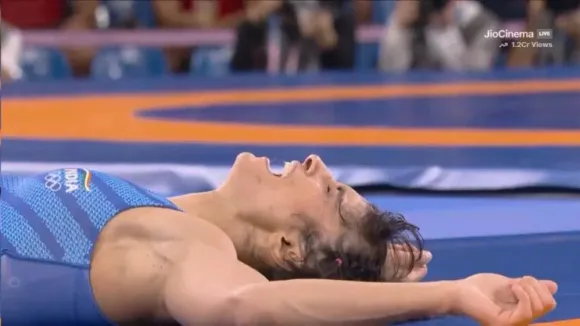 Vinesh Phogat disqualified