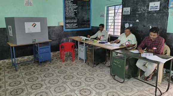 A booth vengaivayal