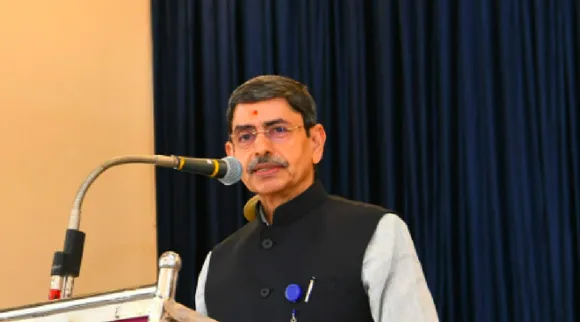 TN governor RN Ravi accusations universities having only dravidian history not freedom fighters Tamil News