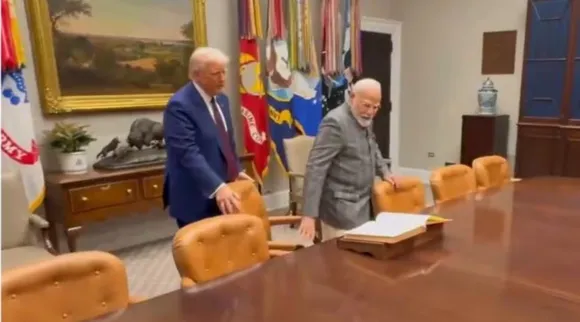 video President Trump pulls chair for PM Modi during meeting at White House Tamil News