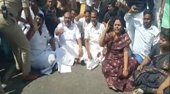 arrest Jayakumar