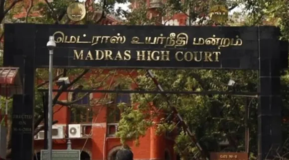 Madras High Court Justice D Bharatha Chakravarthy on caste name education institution Tamil News