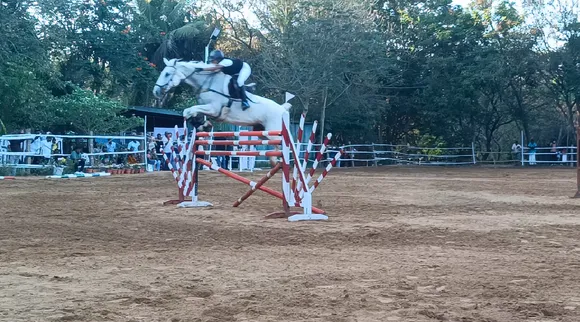 Puducherry National level equestrian competition TN athletes win medals Tamil News