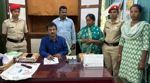 Puducherry Police arrest accused for Fake land patta scam Tamil News 