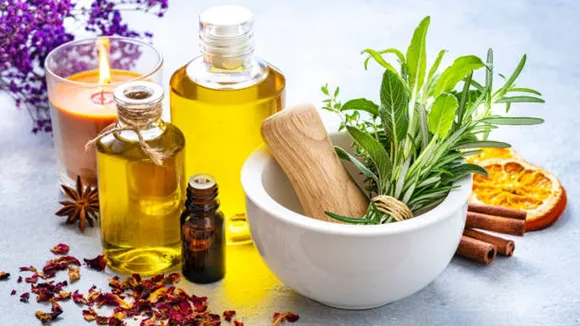 உங்கள் மனநிலையை அதிகரிக்க உதவும் மூலிகைகள் மற்றும் மசாலா