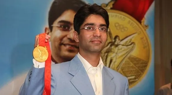 HDB Abhinav Bindra : இந்தியாவுக்காக முதல் தங்கம் : ஒலிம்பிக் போட்டியில் ஜொலித்த அபினவ் பிந்த்ரா