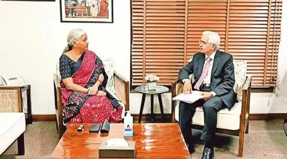 nirmala sitaraman and sakthi das