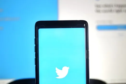 Twitter loses legal shield in India for 3rd party content