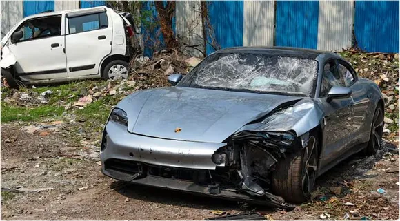 pune porche car accident