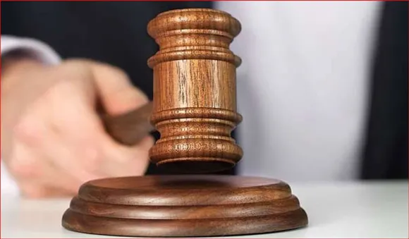 വനിത ജഡ്ജിമാര്‍ക്ക് ഇനി മോഡേണ്‍ വസ്ത്രങ്ങളും ധരിക്കാം