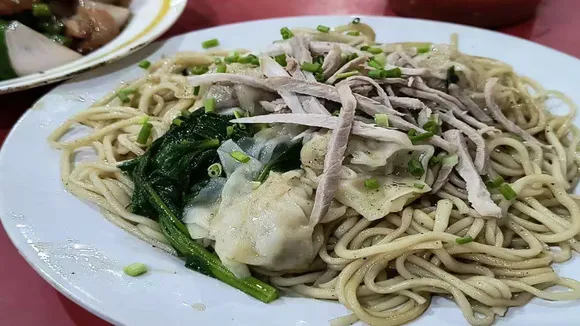 Singara Chow at Tangra