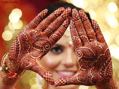 Mehendi Rang Laye: Check Out 10 Bridal Mehendi Services in Mumbai