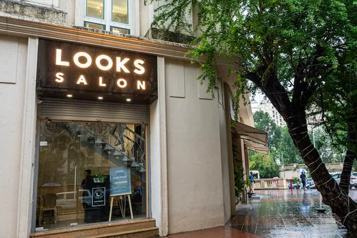 Looks Salon Expands its chain with New Salons in Goregaon and Powai