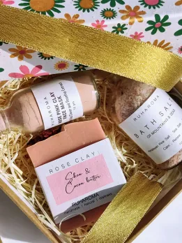 Beauty gifts for valentine's