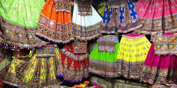 Online clothes shopping top in gujarat