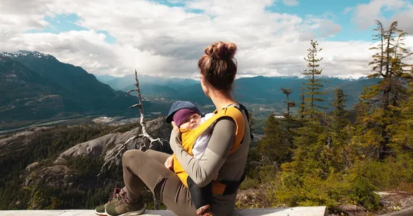 Wanderlusts with Little Ones: Tips and Tales from Travelling Moms